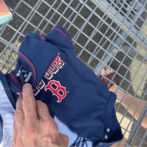 Boston Red Sox Navy Baby Onesie with bib nwt